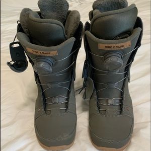 Intuition Snowboard Boots